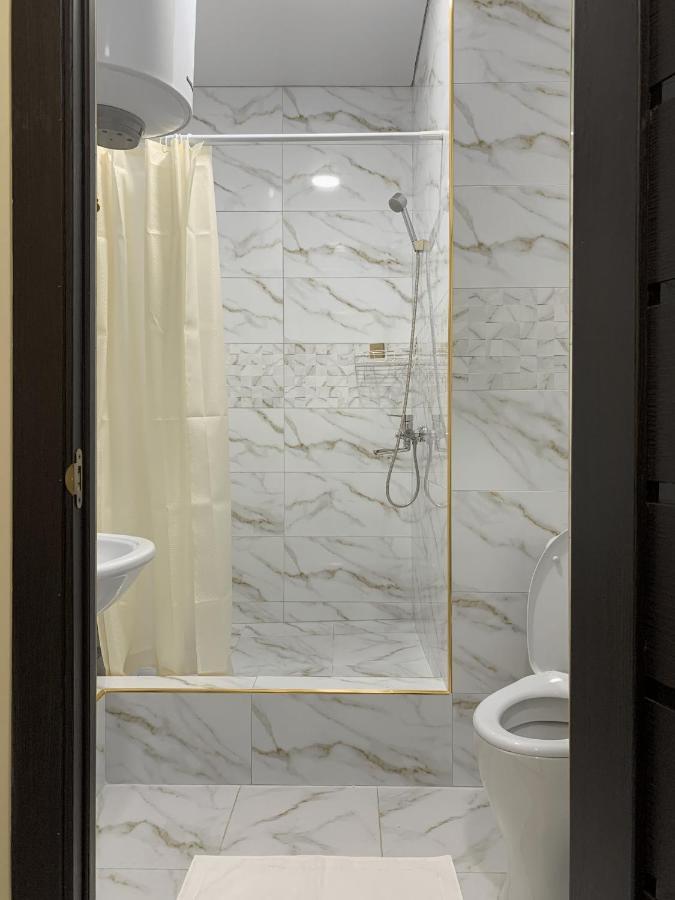 Adi Hotel Bişkek Dış mekan fotoğraf
